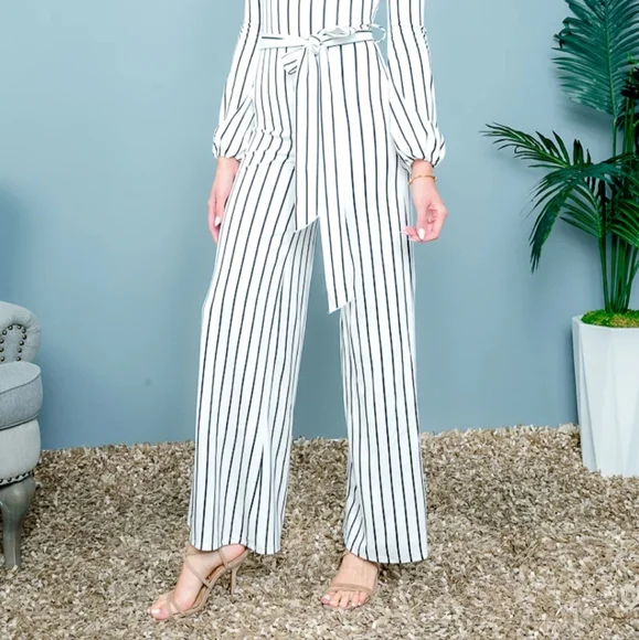 Jumpsuit in black/White Stripe - Picture 4 of 4